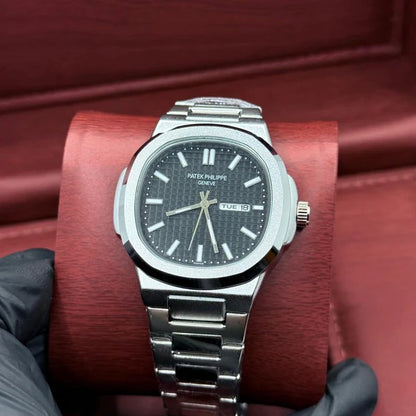 Patek philip silver with black dial with day&date