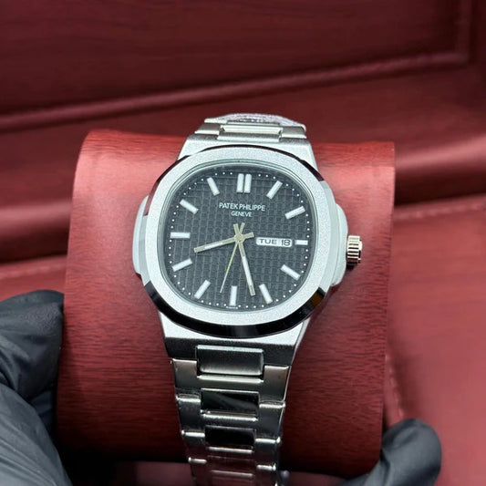 Patek philip silver with black dial with day&date